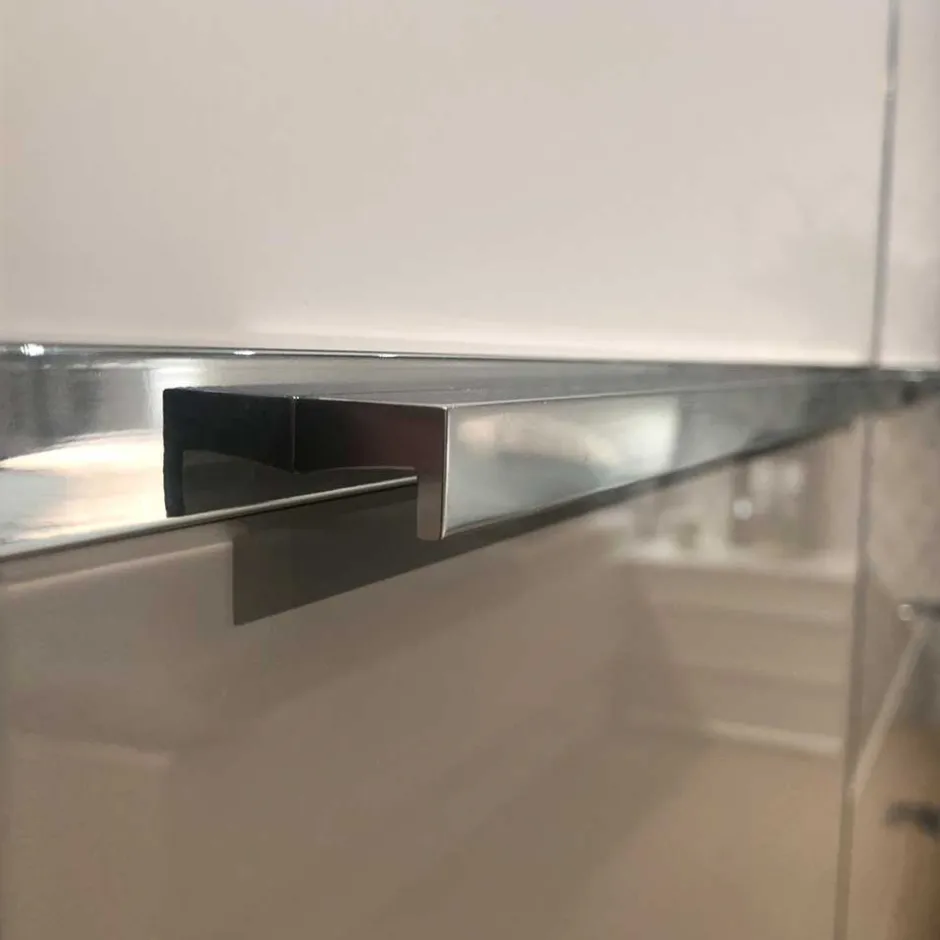 Jugendkleiderschrank*Pharao24 Bicolor Kleiderschrank Latina