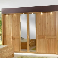 Pharao24 Kleiderschrank Bordana> Drehtürenschränke|Massivholz Kleiderschränke