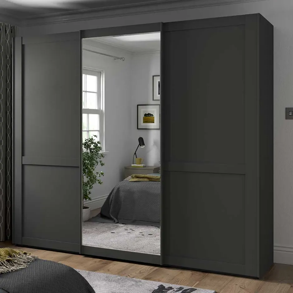 Schiebetürenschränke*Pharao24 Kleiderschrank mit Schiebetüren Hierro