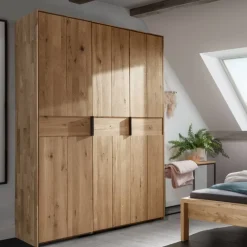 Pharao24 Massiver Drehtürenschrank Snoba> Drehtürenschränke|Massivholz Kleiderschränke