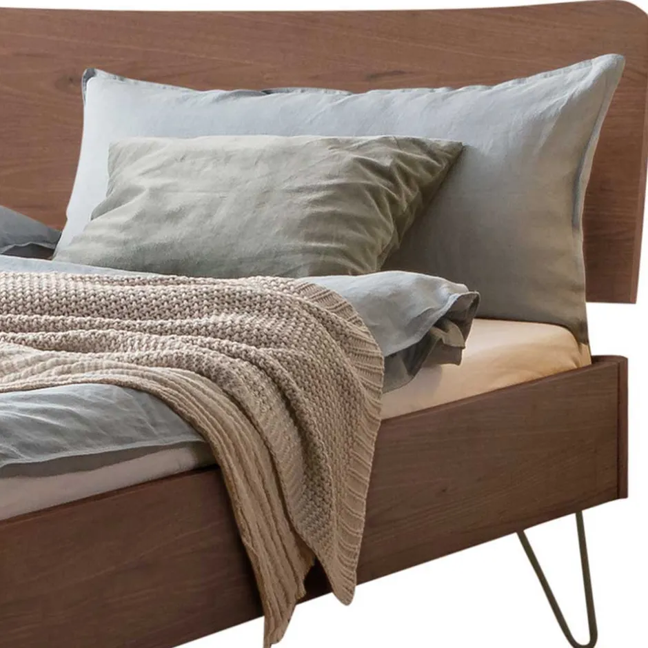 Pharao24 Nussbaum massiv Doppelbett Basilica> Massivholzbetten