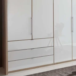 Pharao24 Zweifarbiger Kleiderschrank Andryas><noscript><img width=